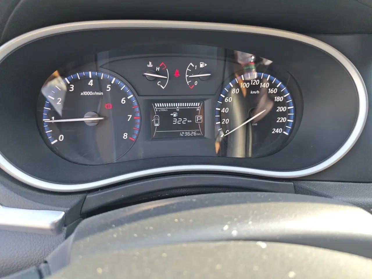 Venucia T90 2017 2.0L CVT Smart Edition — миниатюра 12