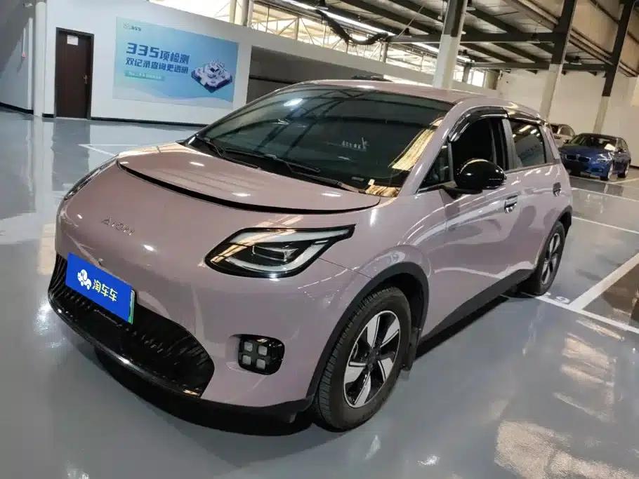 AION UT 2025 420 Smart Edition — миниатюра 1