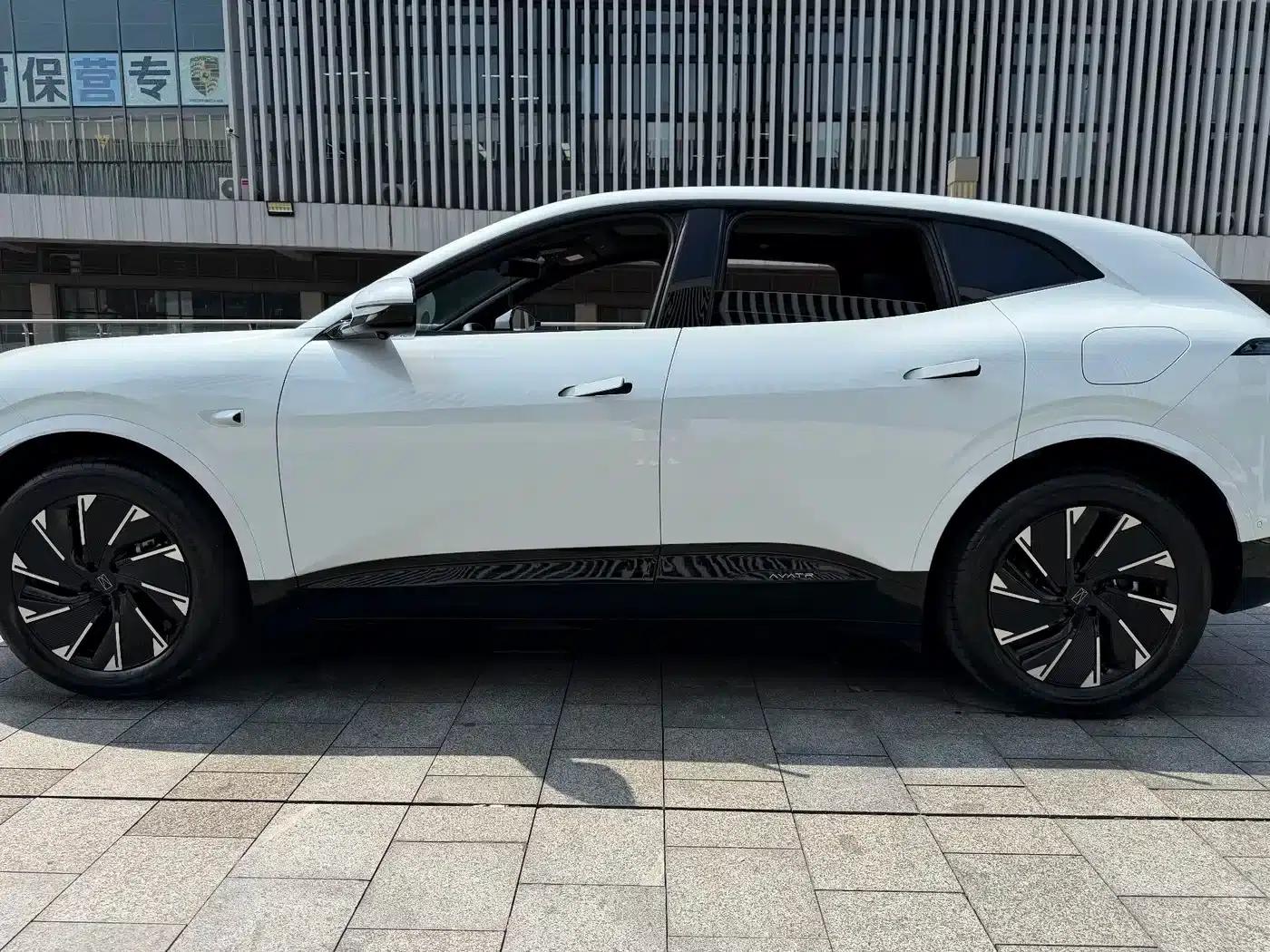 Avita 07 2024 Pro Electric Edition — миниатюра 23