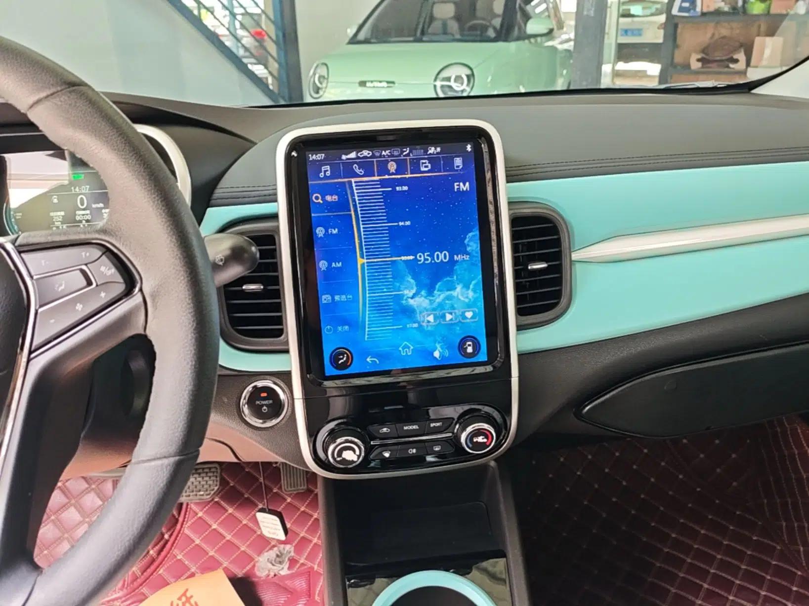 Chery QQ Little Ant 2021 200 000-Yuan Ant Fan Edition Talent Version NMC Battery 301 km — миниатюра 15