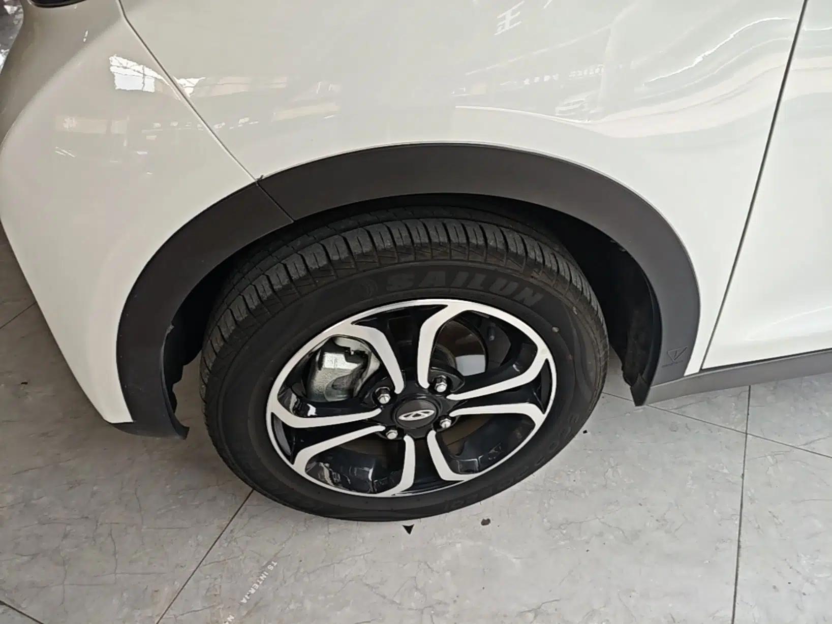 Chery QQ Little Ant 2021 200 000-Yuan Ant Fan Edition Talent Version NMC Battery 301 km — миниатюра 10