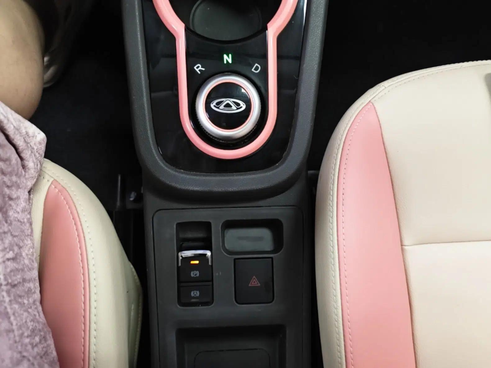 Chery QQ Little Ant 2019 4-Seater Smart Edition 35 kWh — миниатюра 16
