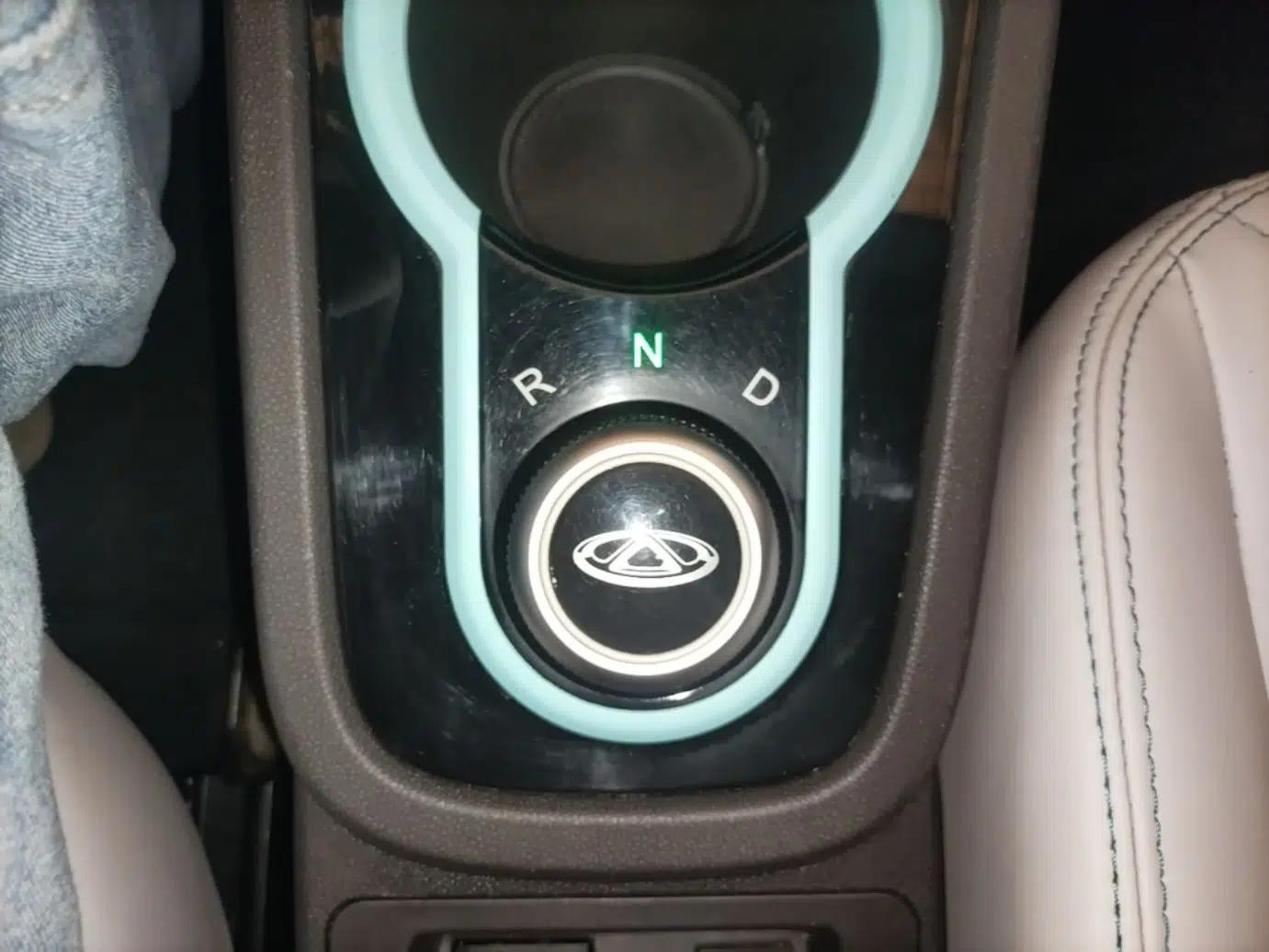 Chery QQ Little Ant 2021 150 000 Yuan "Ant Fan" Edition Ant Cool Version with Ternary Lithium — миниатюра 16