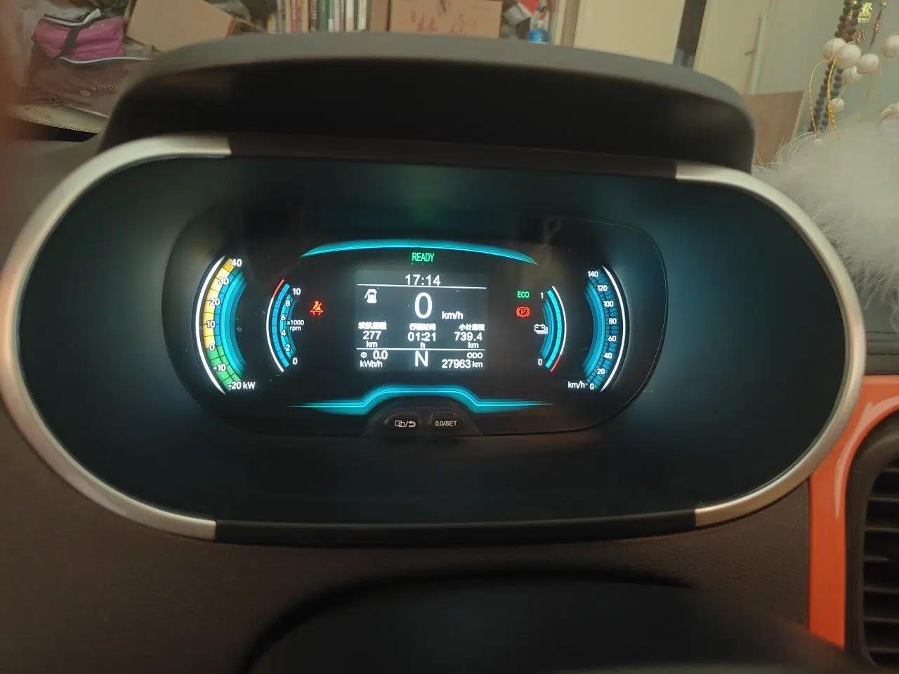 Chery QQ Little Ant 2019 4-Seater Smart Luxe Version 30.6 kWh — миниатюра 8