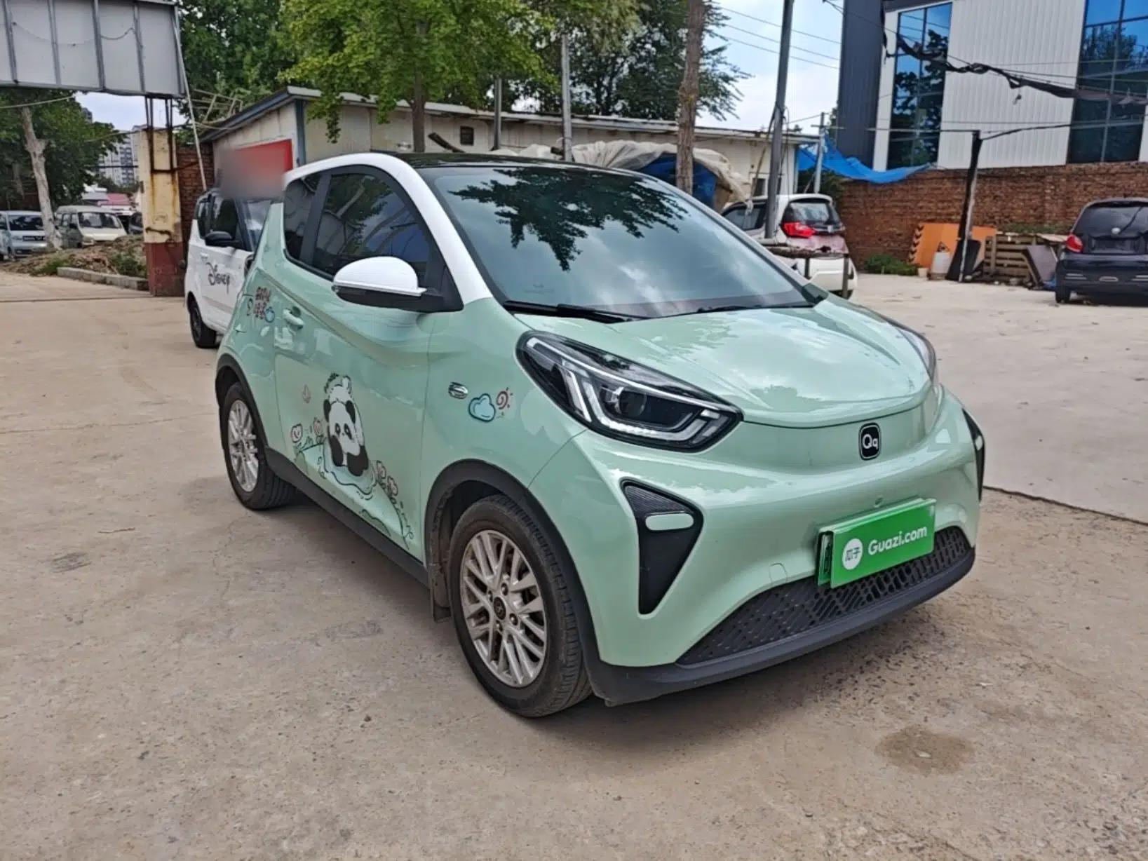 Chery QQ Little Ant 2024 Youth Edition 321km Only Love Version 29.23 kWh — миниатюра 3