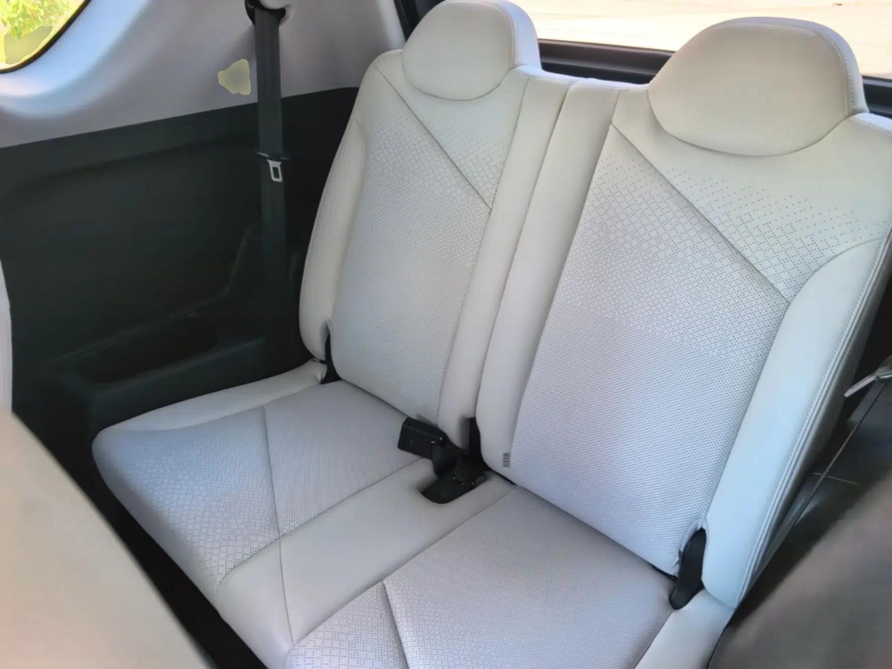 Chery QQ Little Ant 2024 Youth Edition 321km Only Love Version 29.23 kWh — миниатюра 20