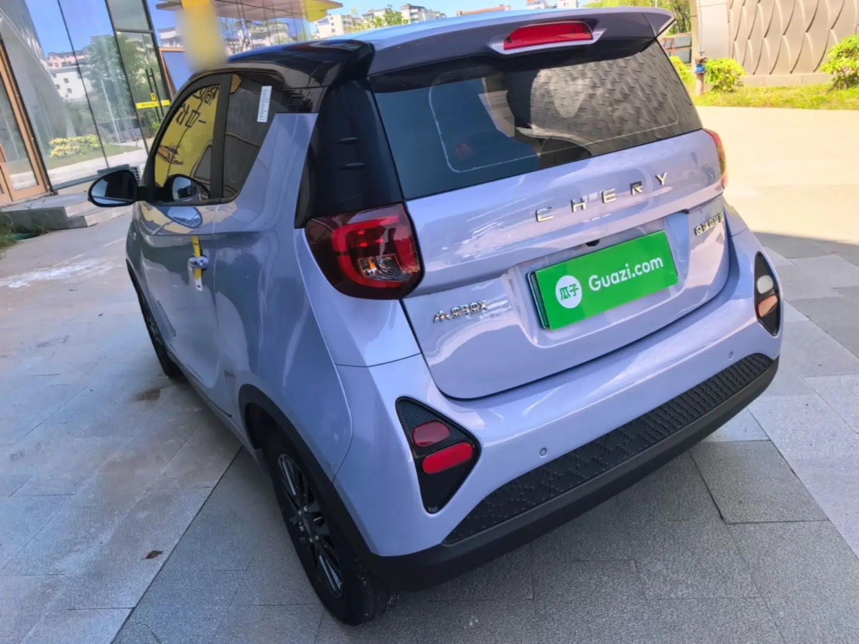Chery QQ Little Ant 2024 Youth Edition 321km Only Love Version 29.23 kWh — миниатюра 4