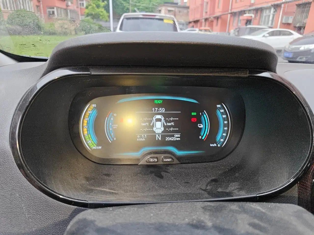 Chery QQ Little Ant 2024 Revised Edition Youth Version 251 km True Love Edition 23.99 kWh — миниатюра 8