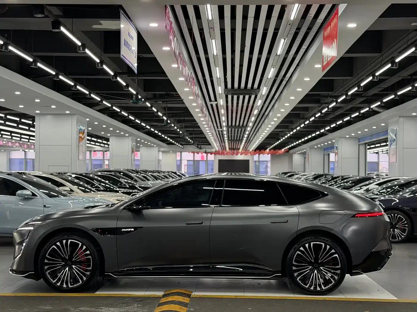 Avita 12 2024 650 Triple Laser All-Wheel Drive GT Edition — миниатюра 7