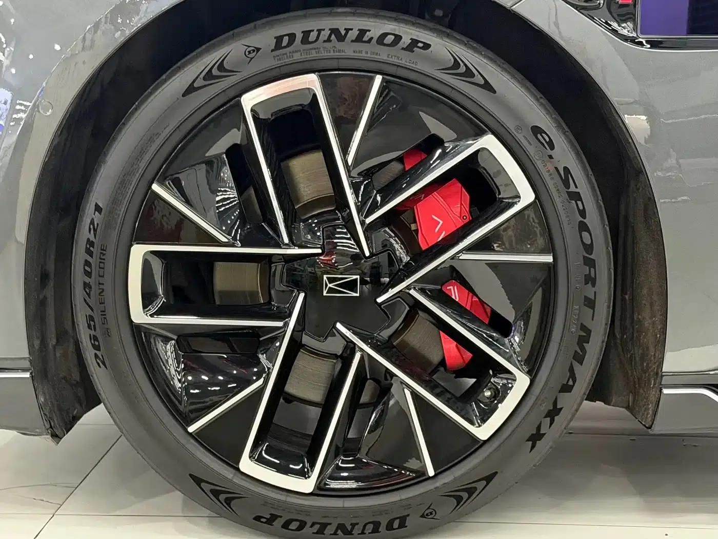 Avita 12 2023 650 Triple Laser All-Wheel Drive Performance Edition — миниатюра 19