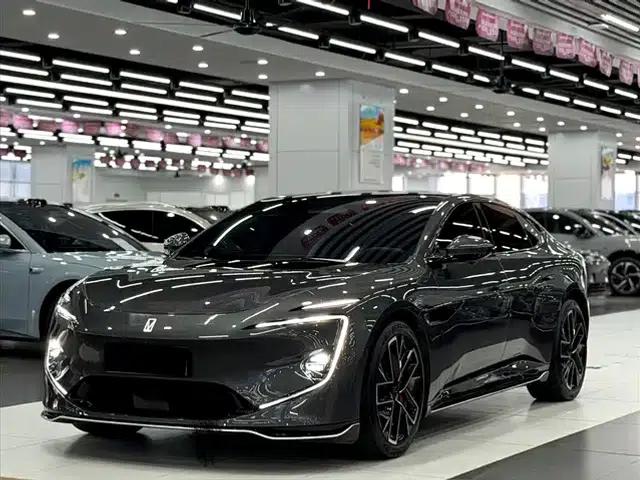 Avita 12 2023 650 Triple Laser All-Wheel Drive Performance Edition