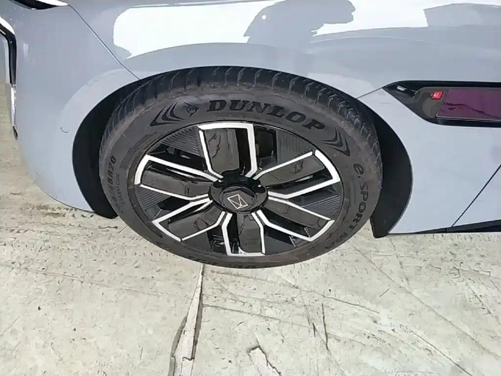 Avita 12 2023 700 Triple Laser Rear-Wheel Drive Luxury Edition — миниатюра 23