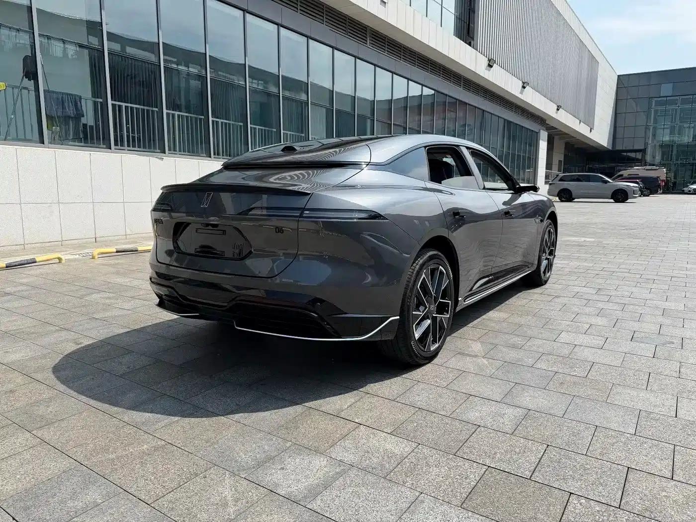 Avita 06 2025 Ultra All-Electric Edition — миниатюра 25