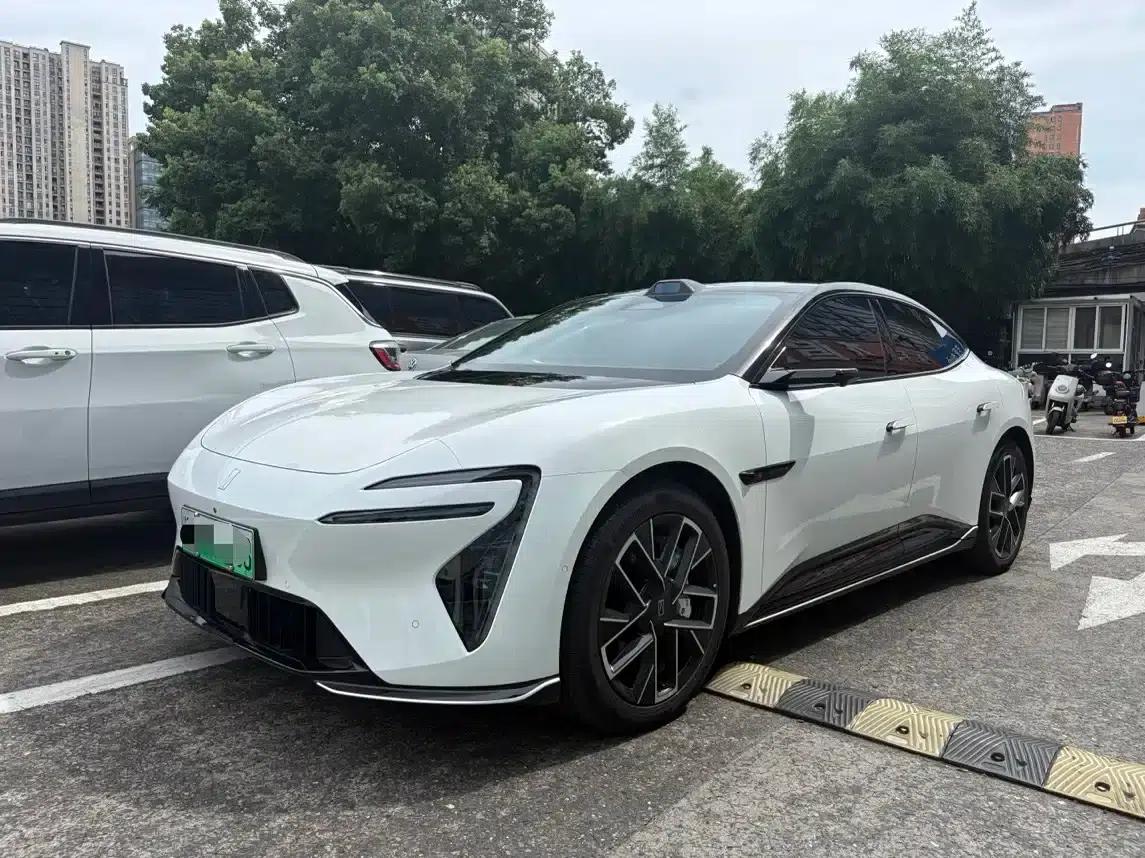 Avita 06 2025 Ultra All-Electric Edition — миниатюра 1