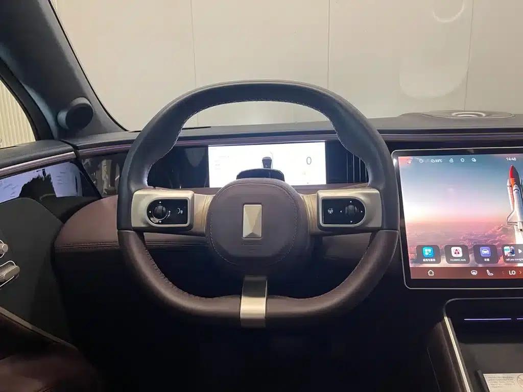Avita 11 2023 HarmonyOS 90-degree Rear-Wheel Drive Version — миниатюра 17