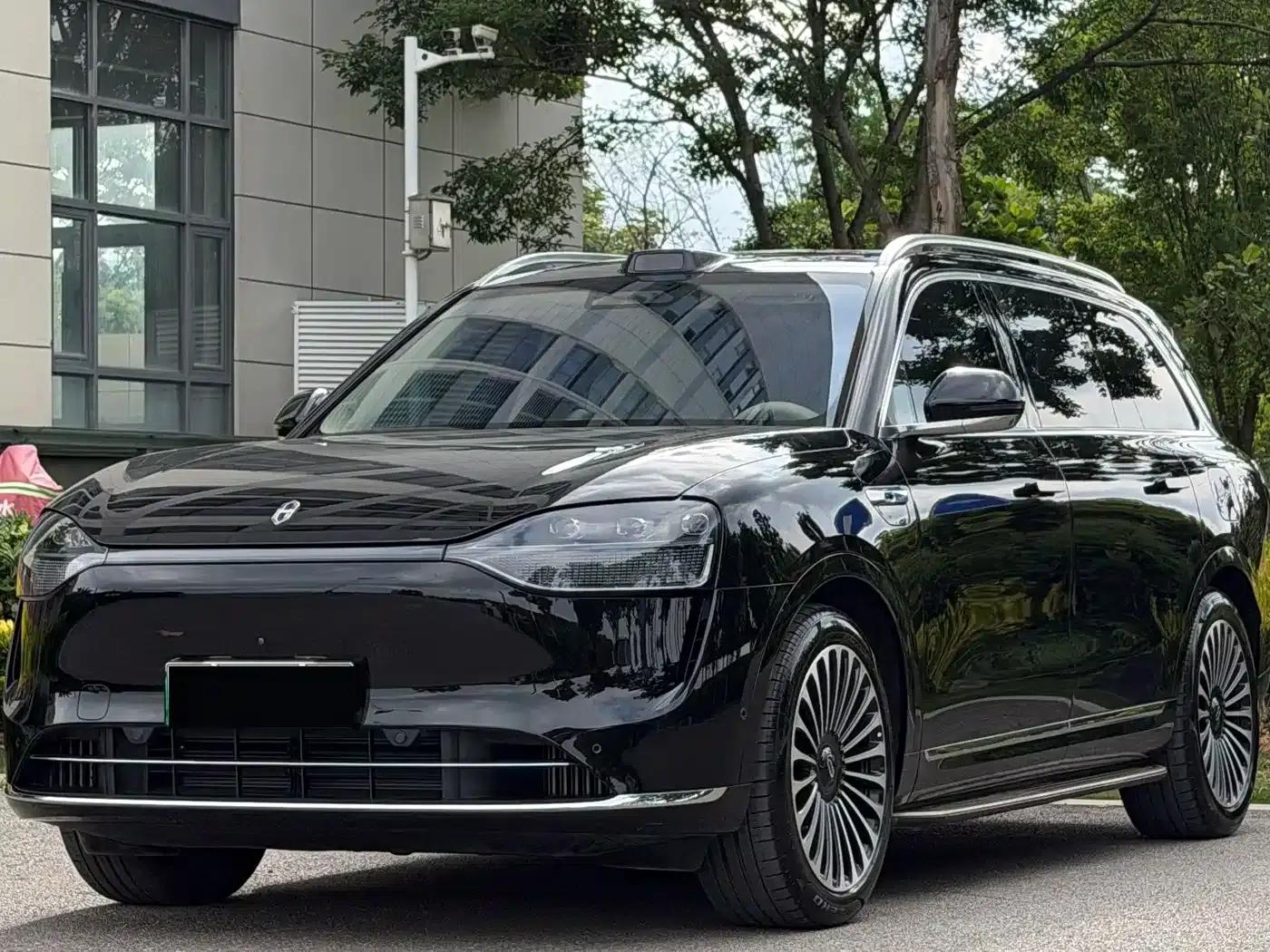Wenjie M9 2024 Range Extended Max Edition 42kWh 6-Seater — миниатюра 1