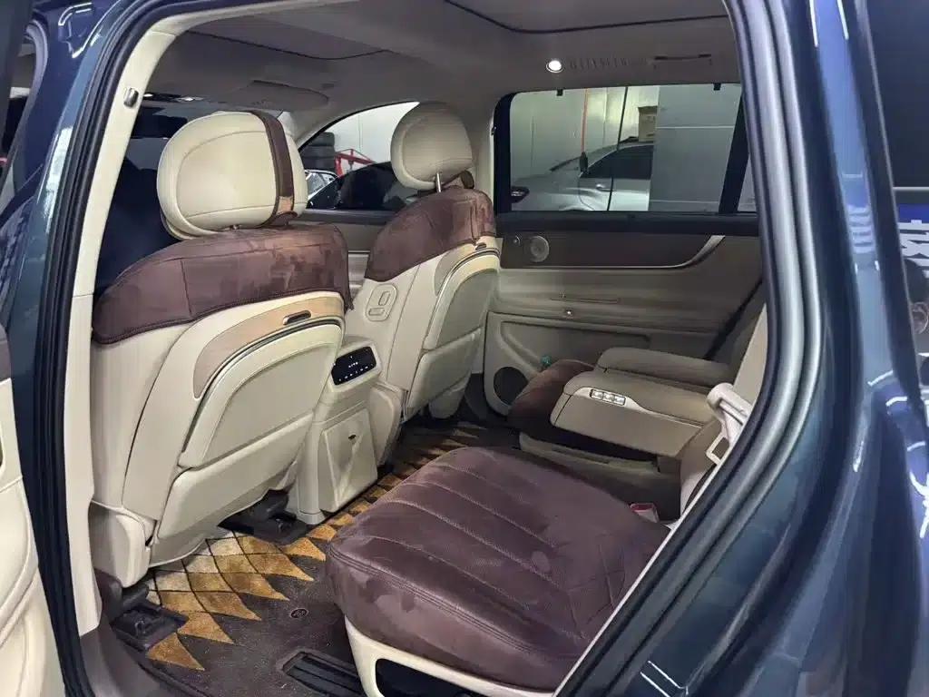 Wenjie M9 2024 Range Extended Max Edition 42kWh 6-Seater — миниатюра 8