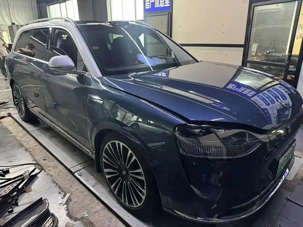 Wenjie M9 2024 Range Extended Max Edition 42kWh 6-Seater — миниатюра 10