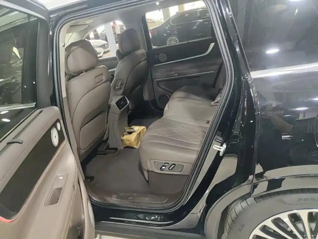 Wenjie M9 2024 Range Extended Ultra Edition 52kWh 5-Seater — миниатюра 7