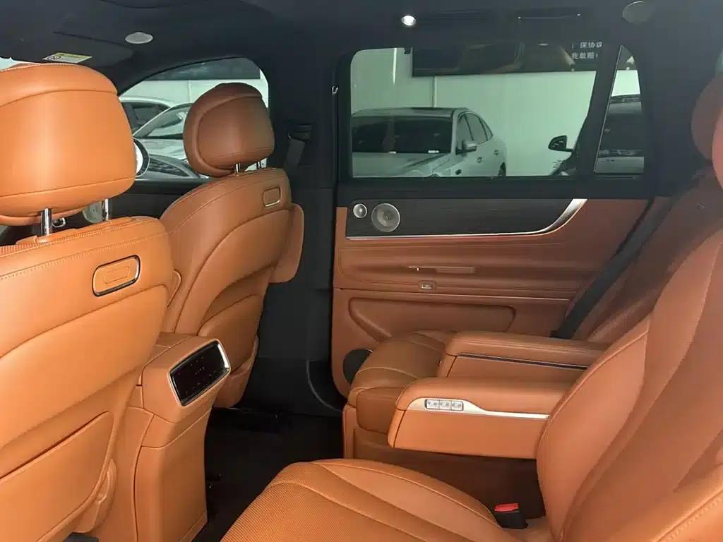Wenjie M9 2024 Range Extended Ultra Edition 42kWh 6-Seater — миниатюра 9