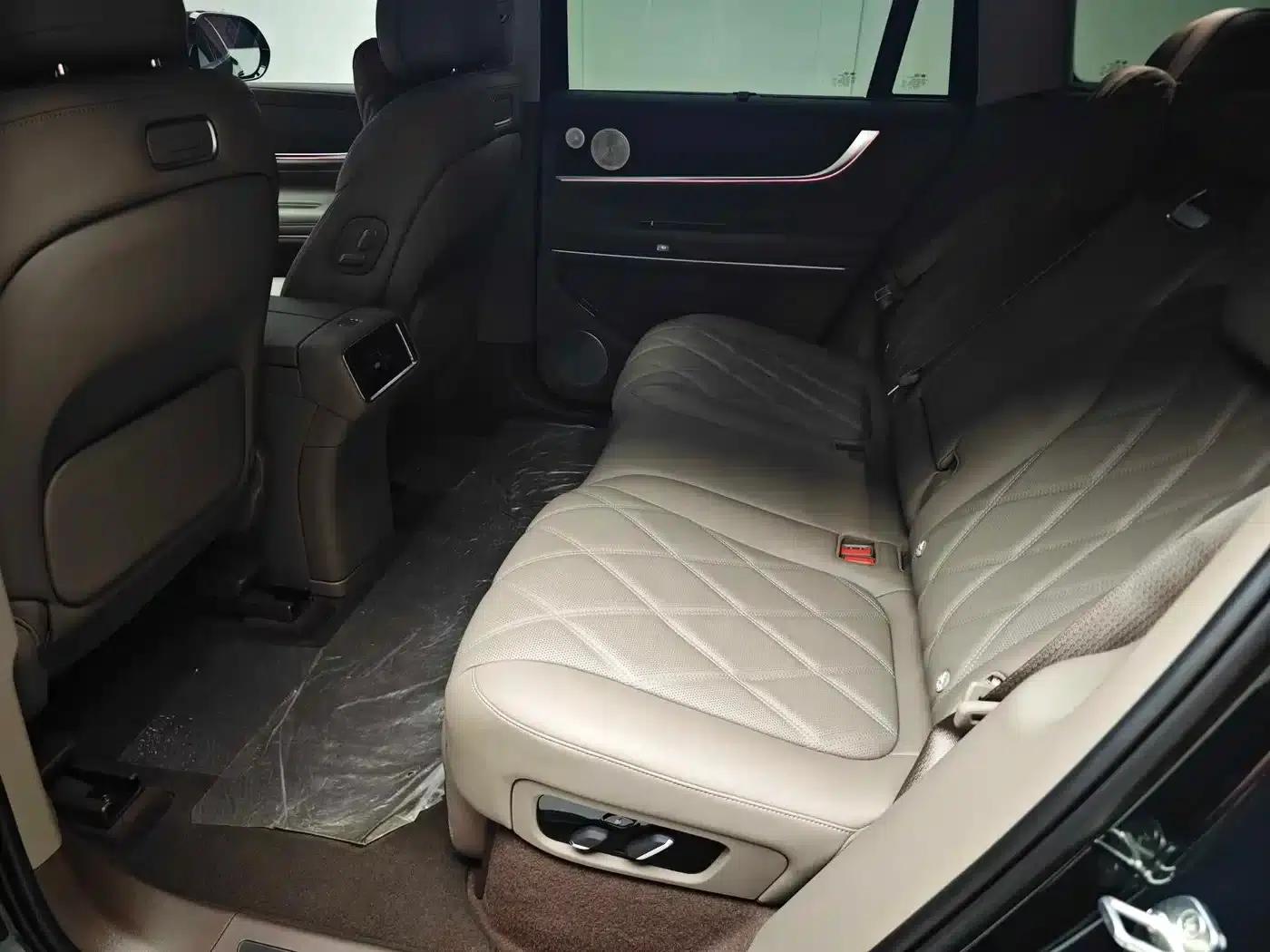 Wenjie M9 2025 Ultra Extended Range Edition (52kWh, 5-seater, 192-line LiDAR) — миниатюра 3