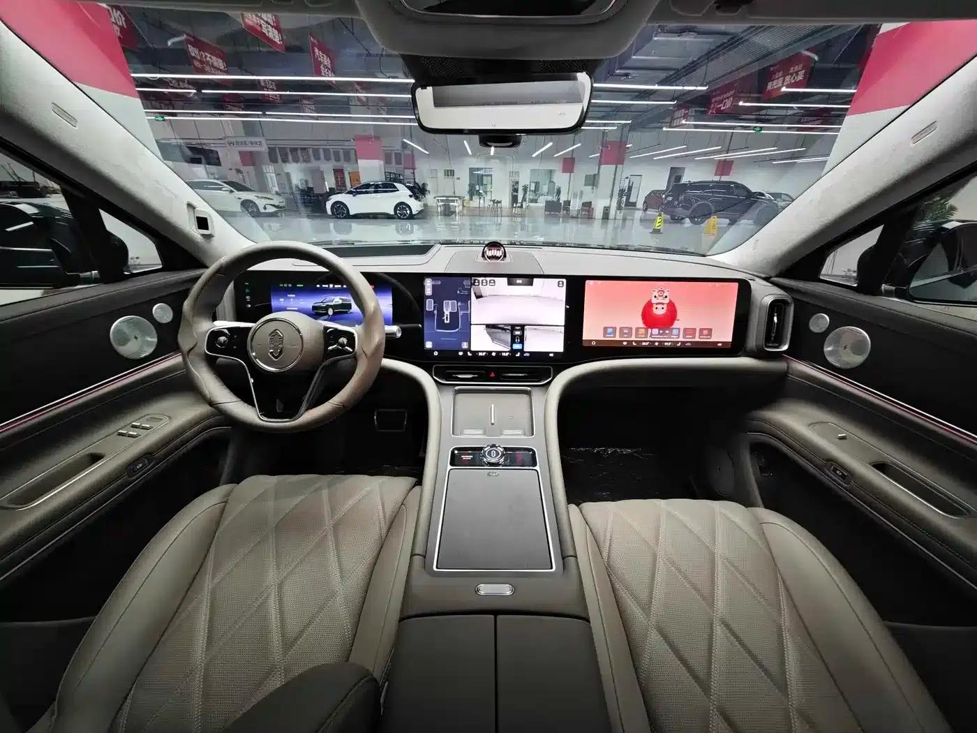 Wenjie M9 2025 Ultra Extended Range Edition (52kWh, 5-seater, 192-line LiDAR) — миниатюра 4