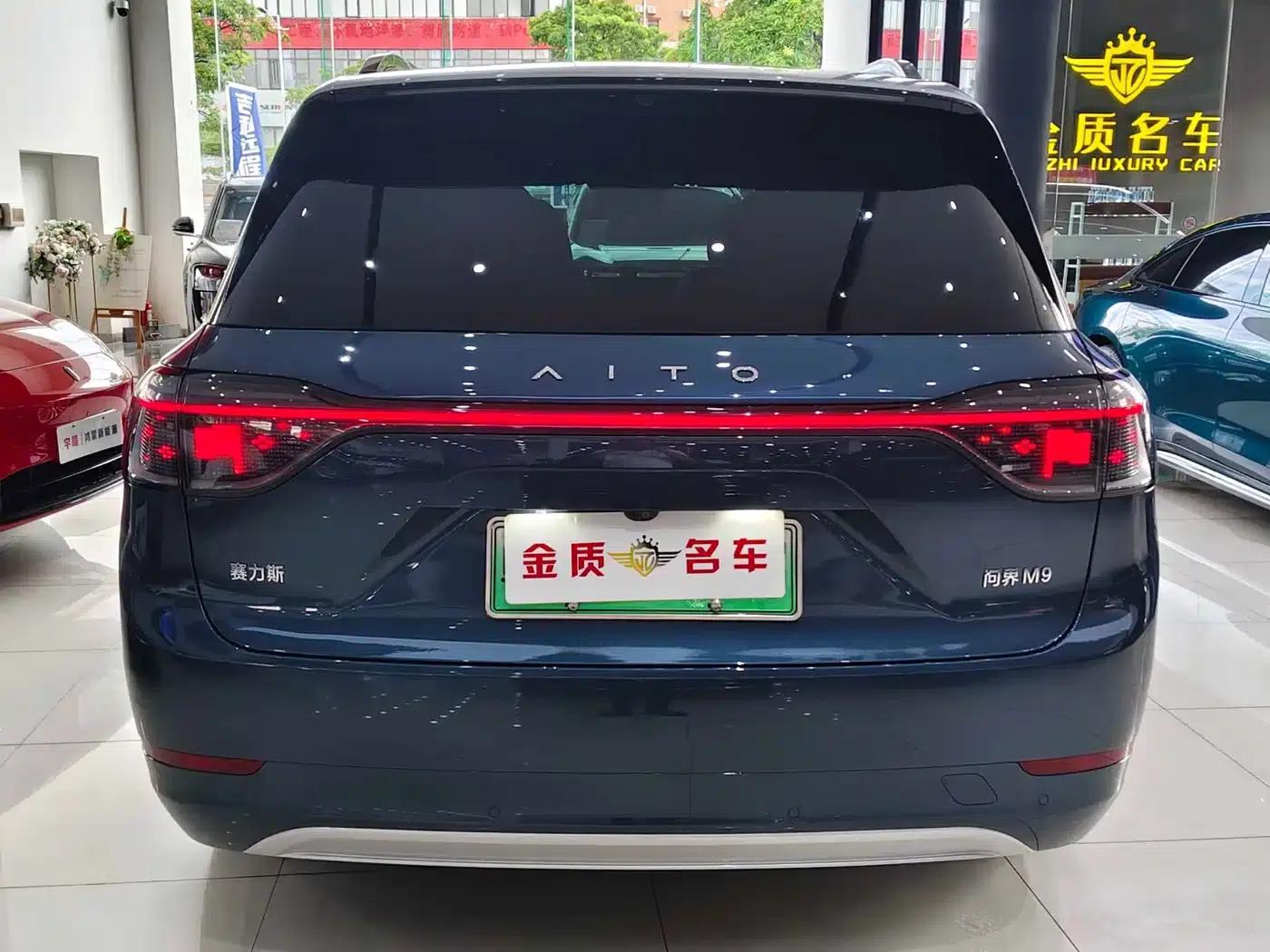 Wenjie M9 2024 Range Extended Ultra Edition 42kWh 6-Seater — миниатюра 17