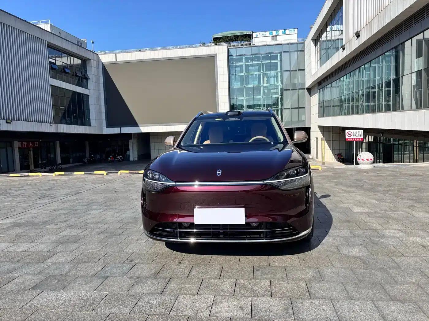 Wenjie M9 2025 Ultra Extended Range Edition 52kWh 6-Seat Version (192-line LiDAR) — миниатюра 2