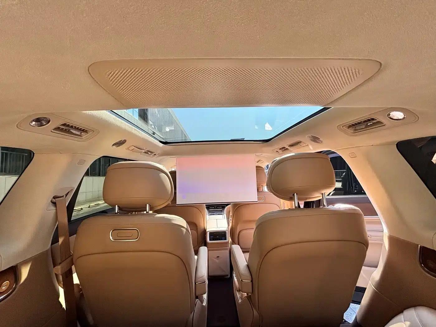 Wenjie M9 2025 Ultra Extended Range Edition 52kWh 6-Seat Version (192-line LiDAR) — миниатюра 16