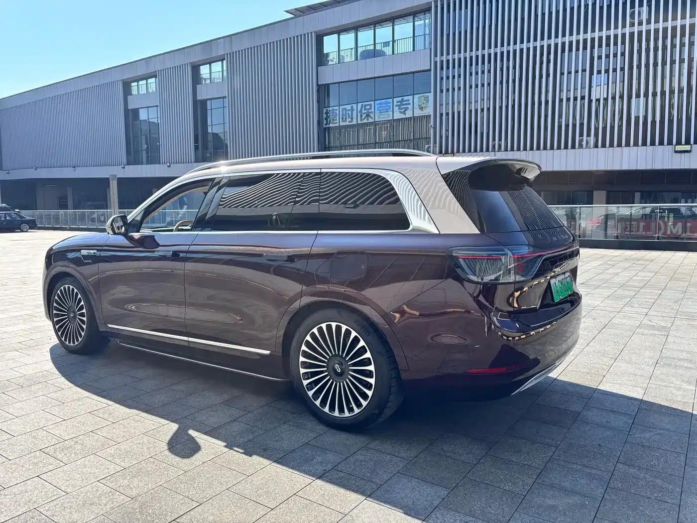 Wenjie M9 2025 Ultra Extended Range Edition 52kWh 6-Seat Version (192-line LiDAR) — миниатюра 5