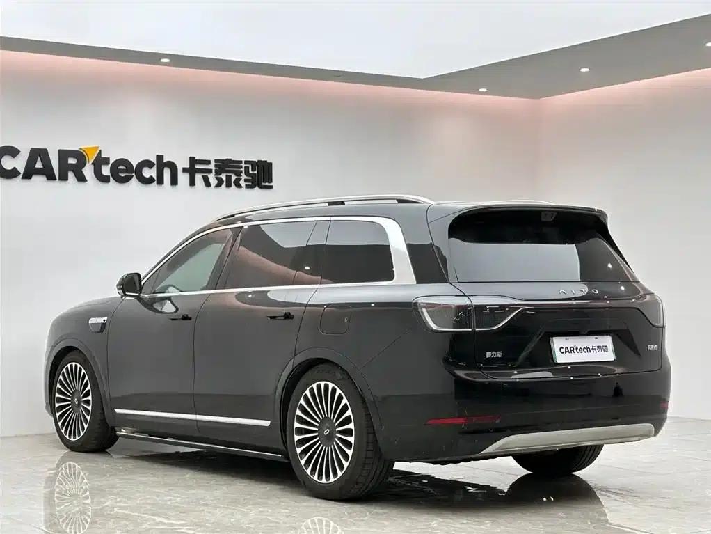 Wenjie M9 2025 Extended Range Max Edition (52kWh, 6-seater, 192-line LiDAR) — миниатюра 3