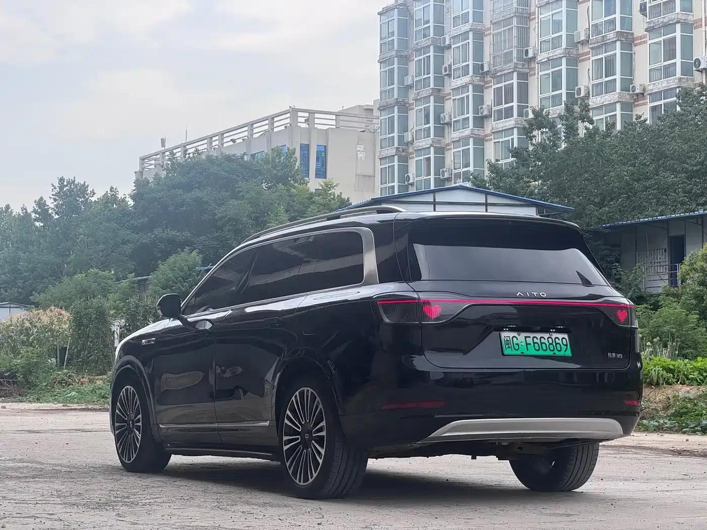 Wenjie M9 2024 Range Extended Ultra Edition 42kWh 6-Seater — миниатюра 7