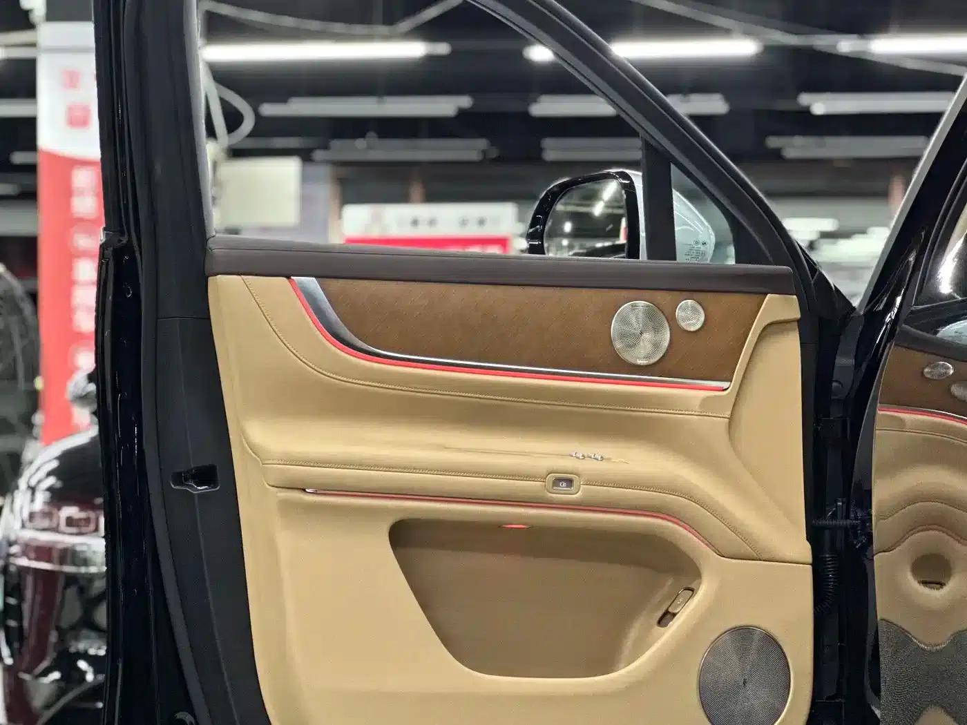 Wenjie M9 2025 Ultra Extended Range Edition 52kWh 6-Seat Version (192-line LiDAR) — миниатюра 43
