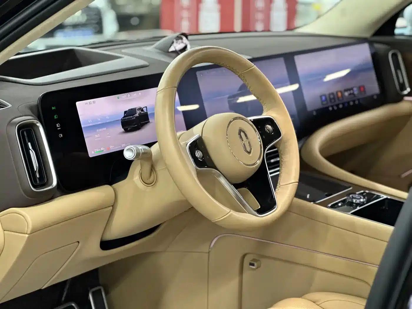 Wenjie M9 2025 Ultra Extended Range Edition 52kWh 6-Seat Version (192-line LiDAR) — миниатюра 45