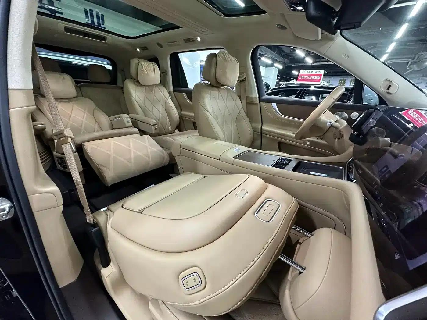 Wenjie M9 2025 Ultra Extended Range Edition 52kWh 6-Seat Version (192-line LiDAR) — миниатюра 55