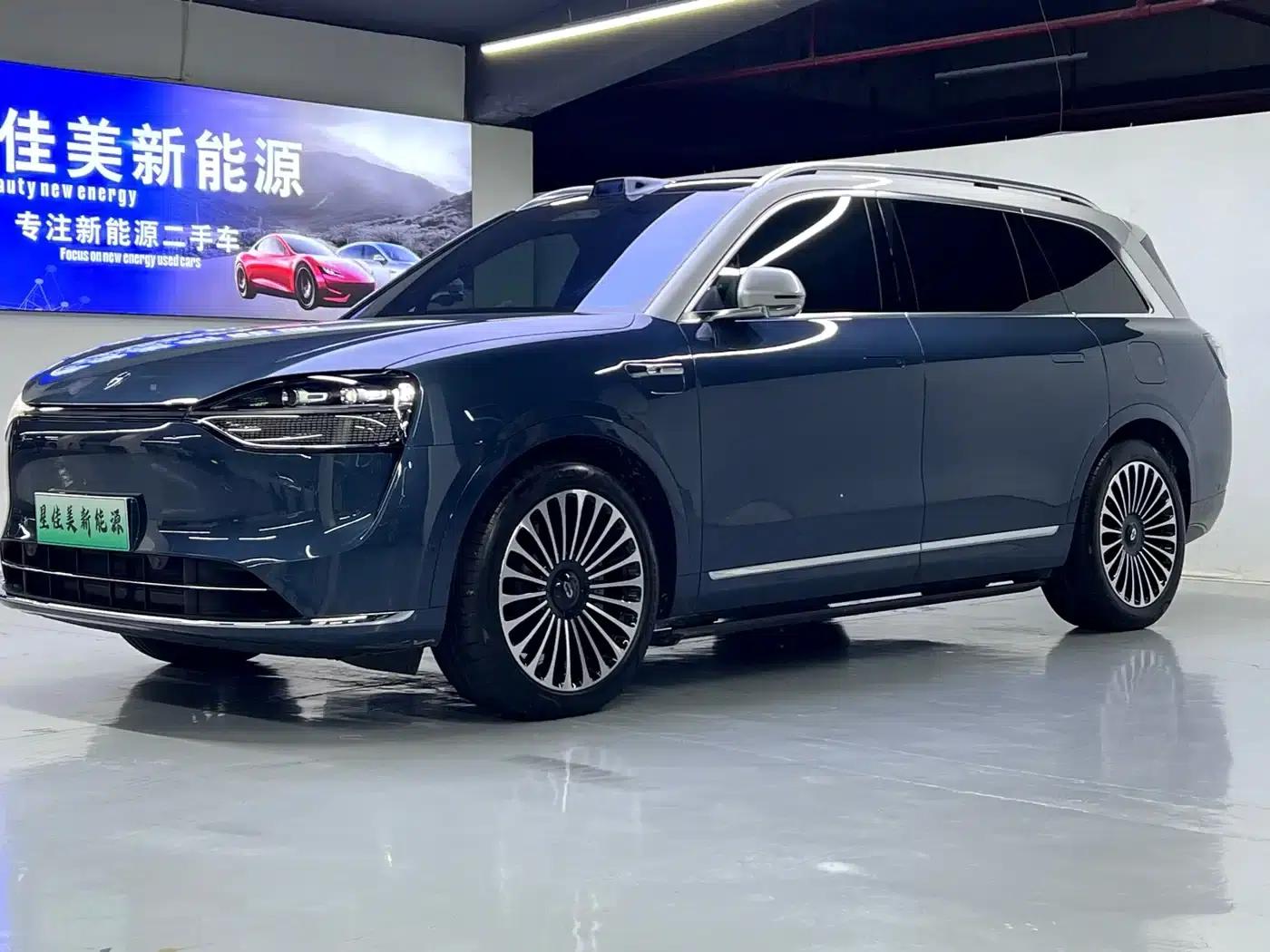 Wenjie M9 2024 Range Extended Ultra Edition 42kWh 6-Seater — миниатюра 1