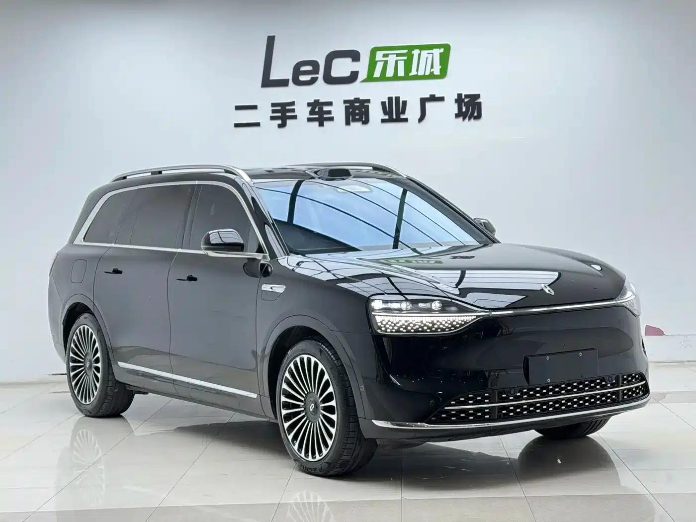Wenjie M9 2024 Range Extended Max Edition 42kWh 6-Seater — миниатюра 2