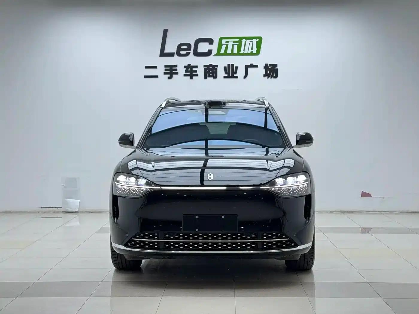 Wenjie M9 2024 Range Extended Max Edition 42kWh 6-Seater — миниатюра 3