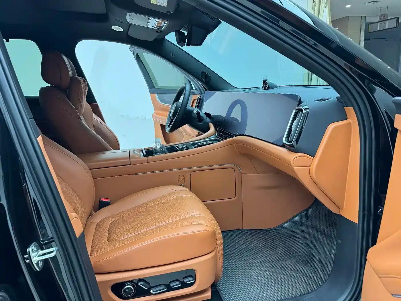 Wenjie M9 2024 Range Extended Max Edition 42kWh 6-Seater — миниатюра 5