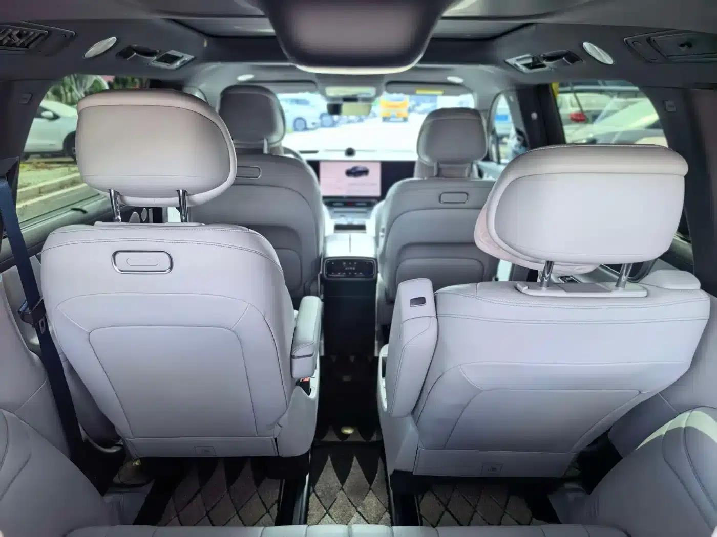 Wenjie M9 2024 Range Extended Ultra Edition 42kWh 6-Seater — миниатюра 15