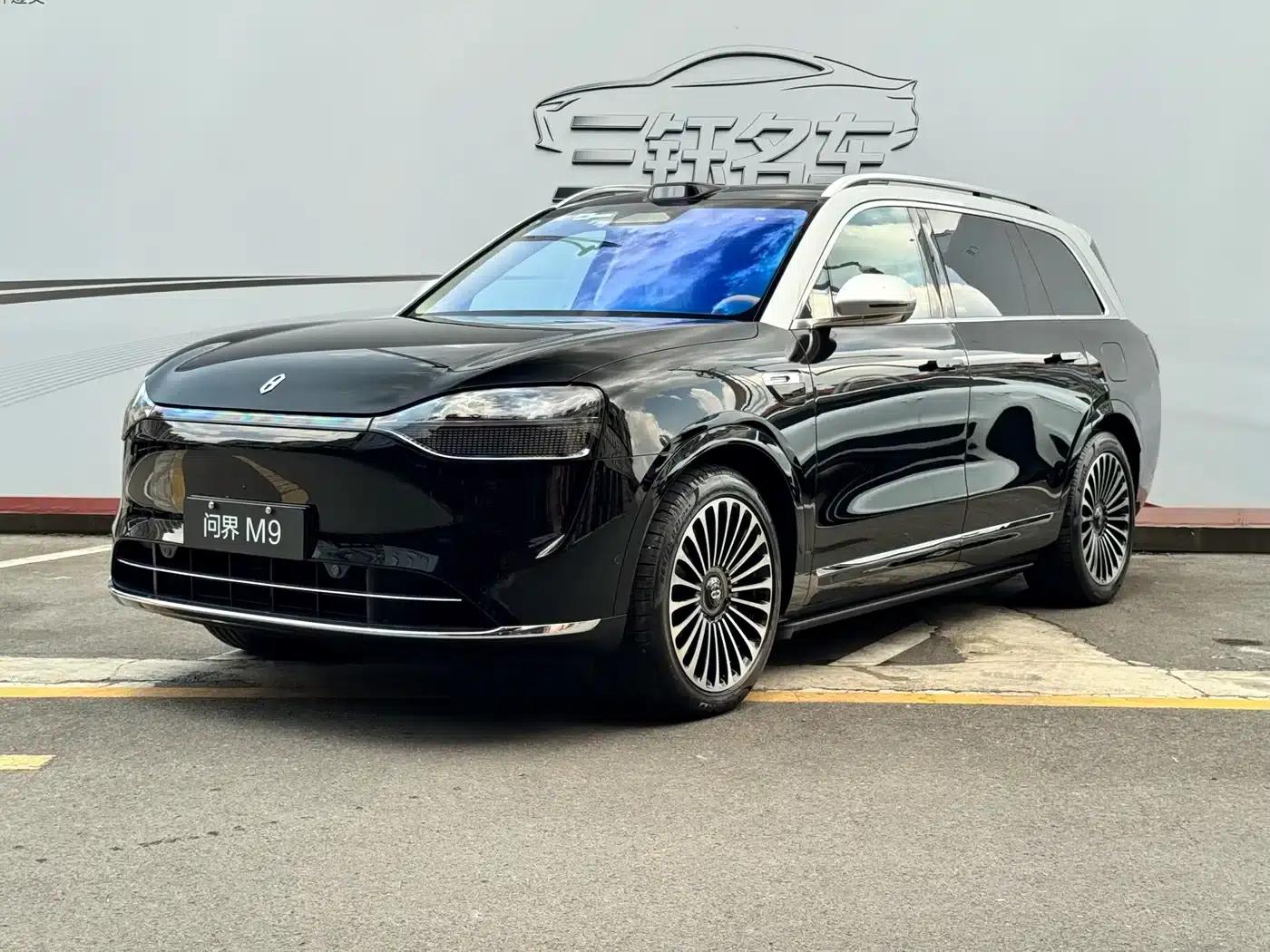 Wenjie M9 2025 Ultra Extended Range Edition 52kWh 6-Seat Version (192-line LiDAR) — миниатюра 1