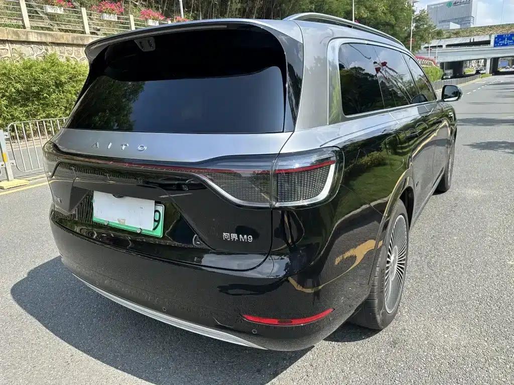 Wenjie M9 2025 Ultra Extended Range Edition (52kWh, 6-seater, 192-line LiDAR) — миниатюра 4
