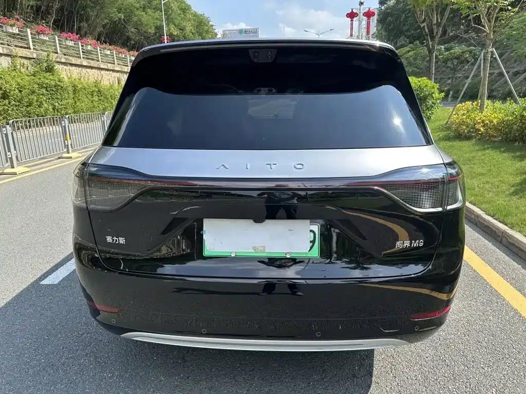 Wenjie M9 2025 Ultra Extended Range Edition (52kWh, 6-seater, 192-line LiDAR) — миниатюра 5