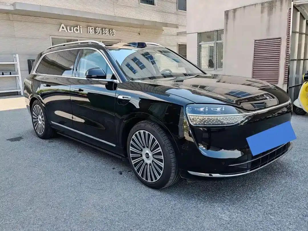 Wenjie M9 2025 Extended Range Ultra Edition 52kWh 5-Seat Version (192-line LiDAR) — миниатюра 2