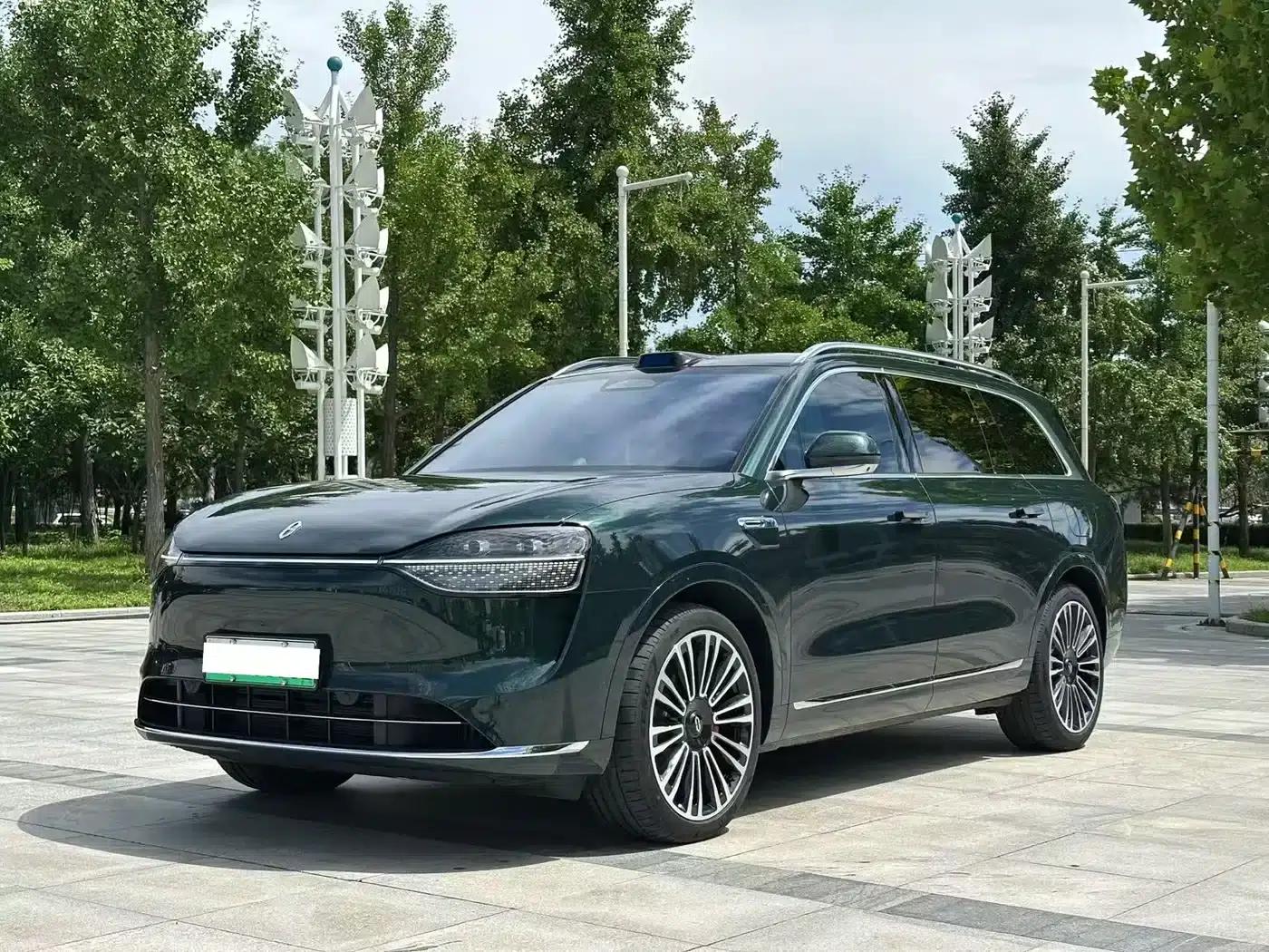 Wenjie M9 2025 Ultra Extended Range Edition (52kWh, 6-seater, 192-line LiDAR) — миниатюра 1