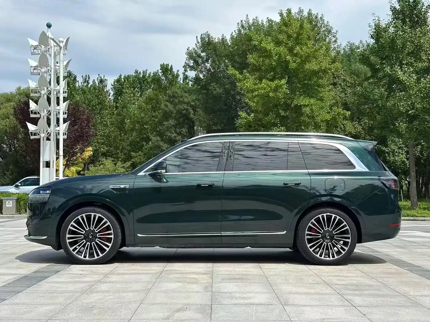 Wenjie M9 2025 Ultra Extended Range Edition (52kWh, 6-seater, 192-line LiDAR) — миниатюра 3