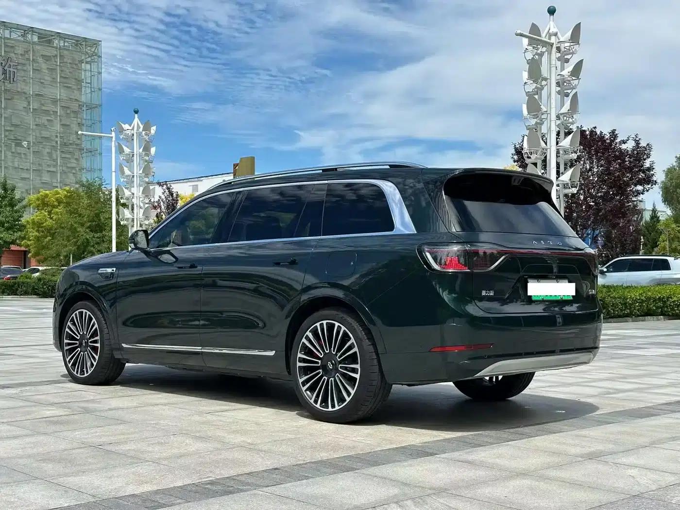 Wenjie M9 2025 Ultra Extended Range Edition (52kWh, 6-seater, 192-line LiDAR) — миниатюра 5