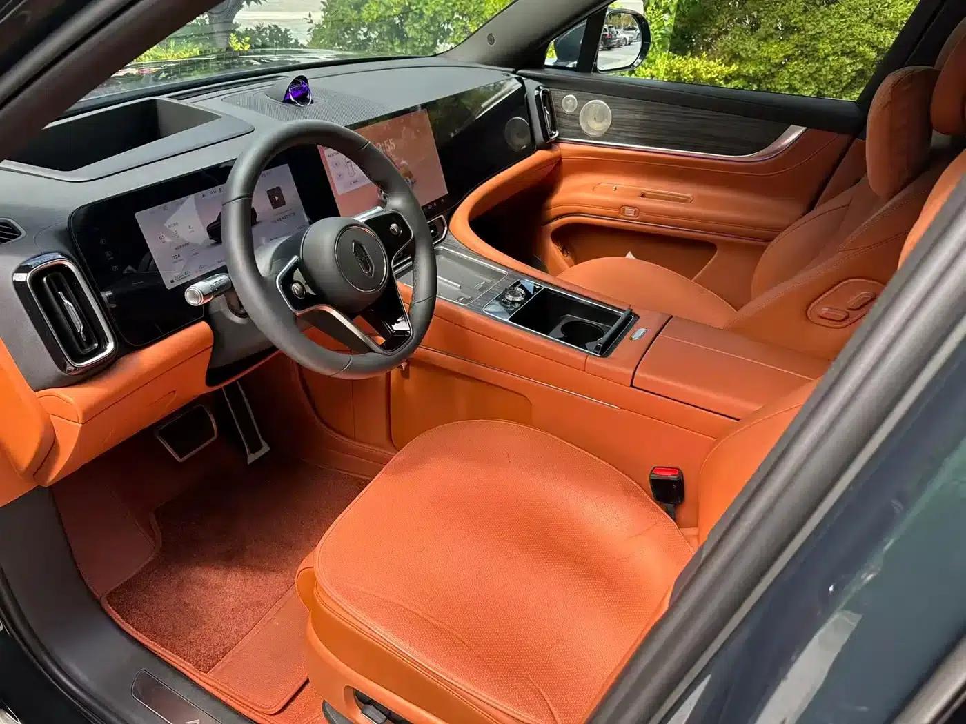 Wenjie M9 2025 Ultra Extended Range Edition (52kWh, 6-seater, 192-line LiDAR) — миниатюра 8