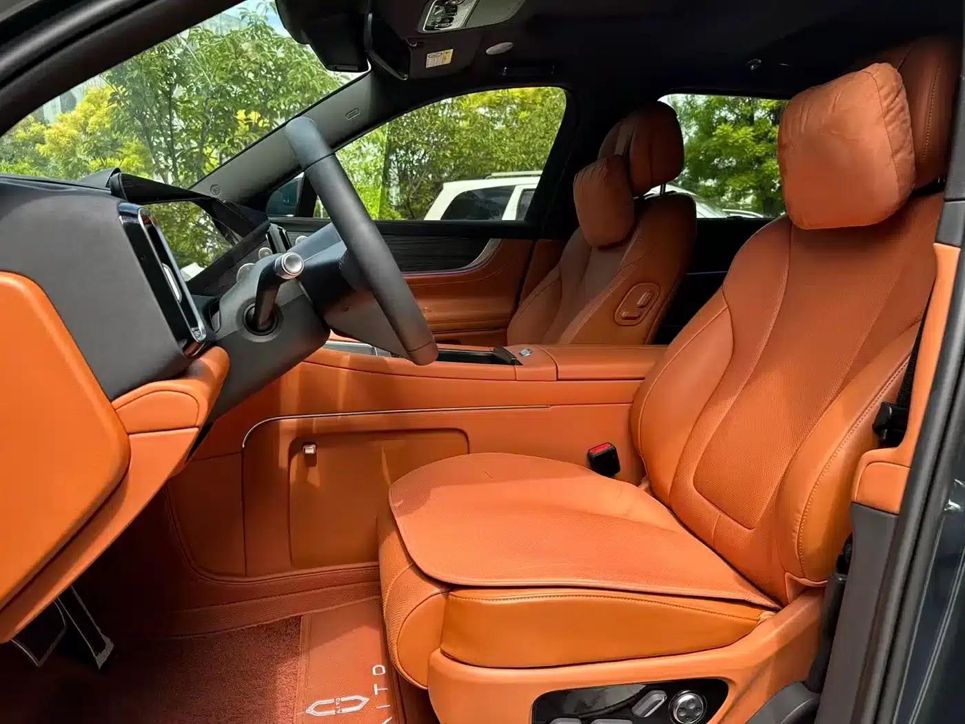 Wenjie M9 2025 Ultra Extended Range Edition (52kWh, 6-seater, 192-line LiDAR) — миниатюра 9