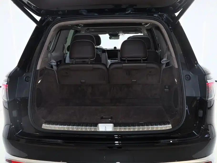 Wenjie M9 2026 Model Extended Range Max+ 6-Seater — миниатюра 10